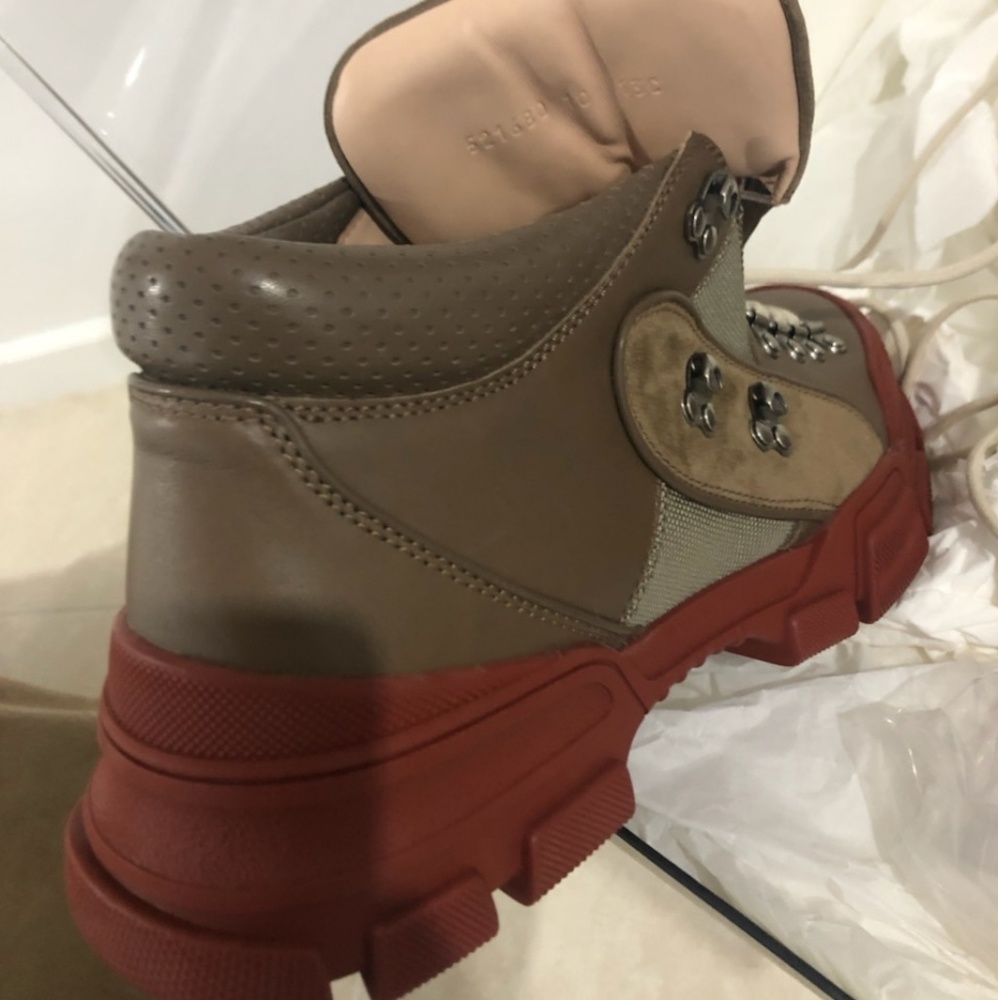 Gucci Trek shoes - Picture 2 of 3